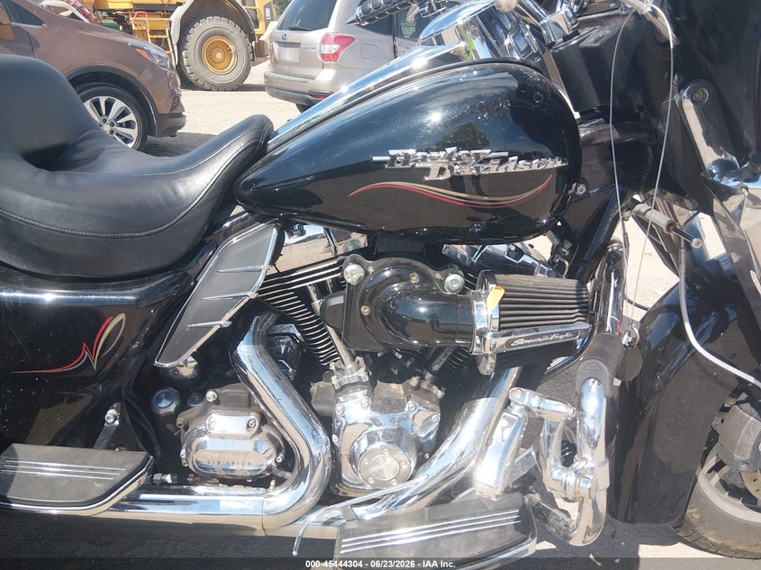 2010 Harley-Davidson Flhxxx VIN: 1HD1MBM11AB850652 Lot: 45444304
