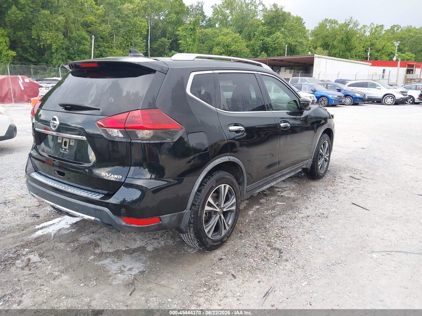 2019 NISSAN ROGUE auction photo 4
