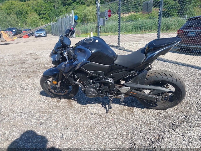 2022 Kawasaki Zr900 F VIN: ML5ZRDF1XNDA54018 Lot: 45444376
