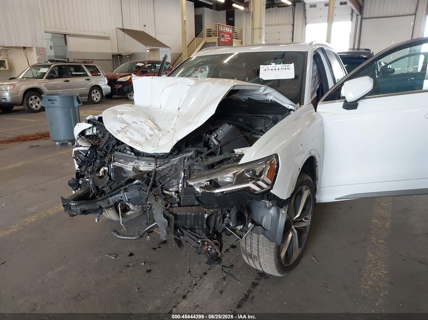 2021 AUDI Q3 auction photo 6