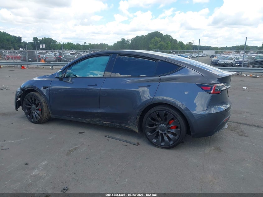 AtlanticExpress - Tesla Model Y