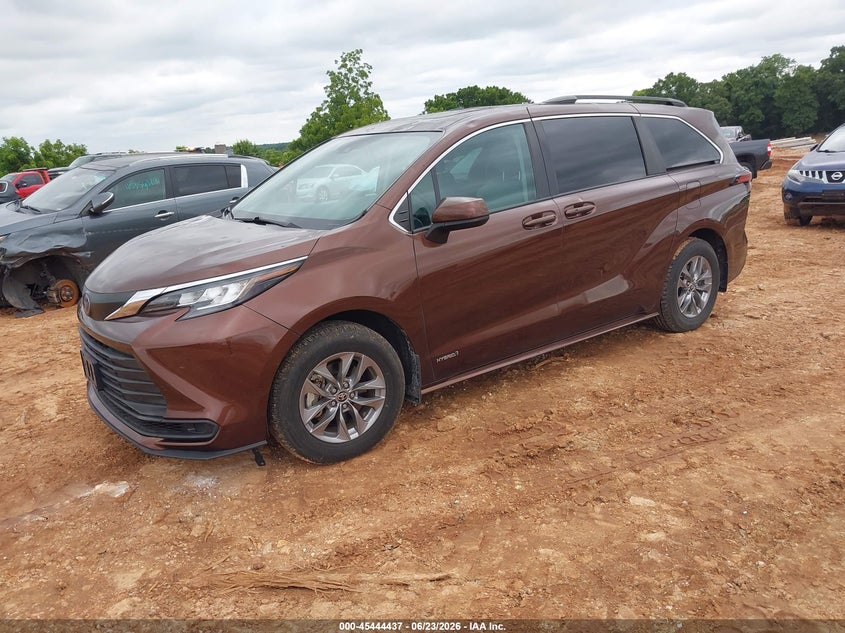 Vin: 5tdbskfc7ms010205, lot: 45942546, toyota sienna le 20212