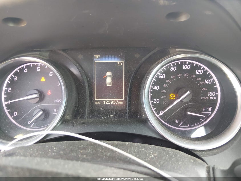 2018 TOYOTA CAMRY auction photo 7