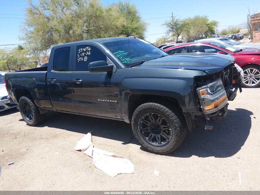 2018 CHEVROLET SILVERADO 1500 LT · Фото 12