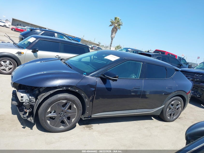 2025 Kia Ev6 Light Long Range VIN: 5XYC34JA2SG006432 Lot: 45444462