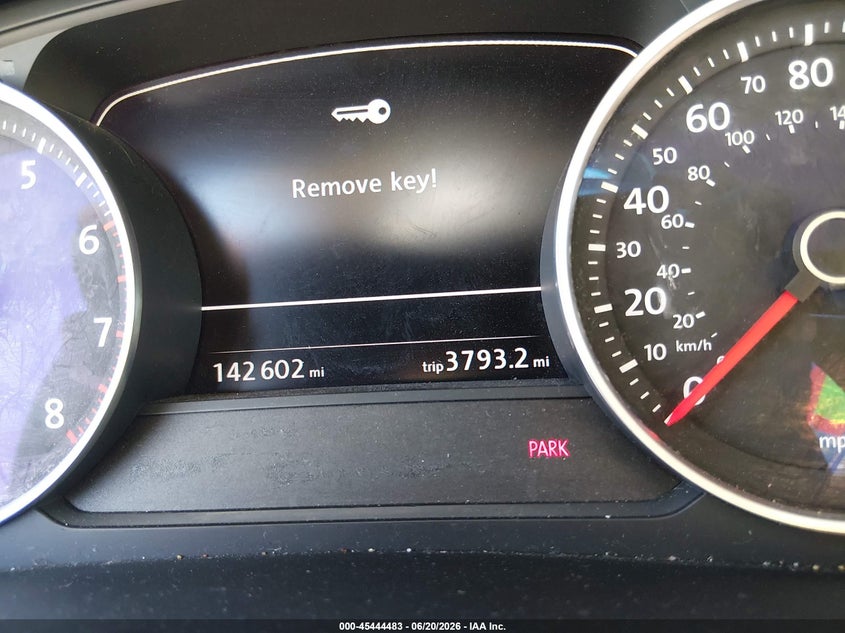 2016 Volkswagen Touareg Vr6 Executive VIN: WVGEF9BP5GD011576 Lot: 45444483