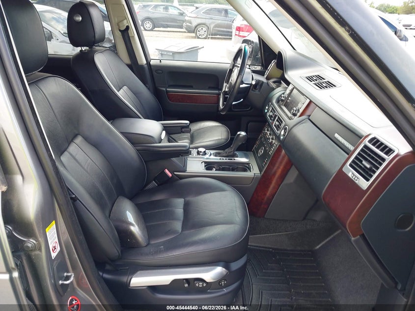 2011 LAND ROVER RANGE ROVER SPORT UTILITY VEHICLE 5.0L V-8 DI, DOHC, VVT, 375HP