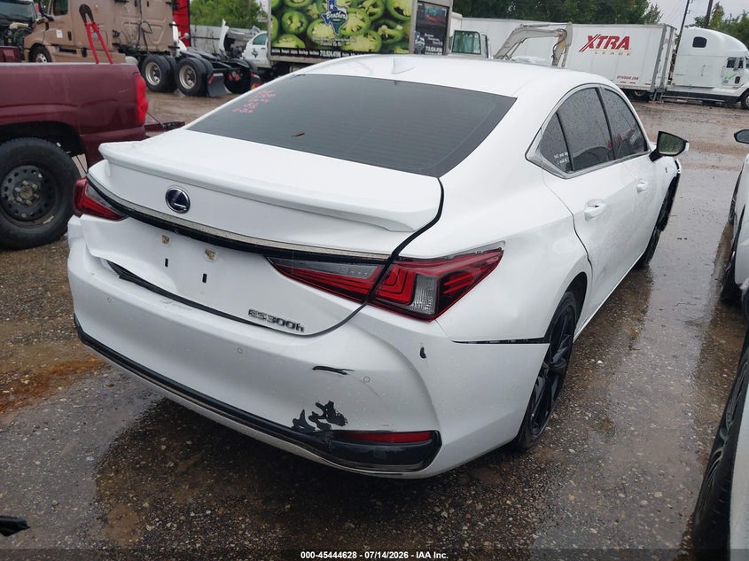 Vin: 58aga1c17nu019963, lot: 45942737, lexus es 300h f sport 20224