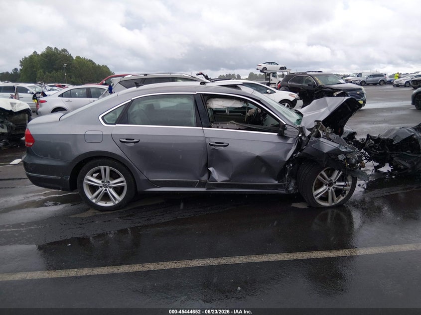 2015 VOLKSWAGEN PASSAT SEDAN 2.0L I-4 DI, DOHC, TURBO, 150HP