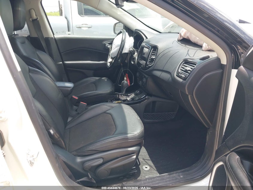 JEEP COMPASS 2021 VIN 3C4NJDBB3MT586677