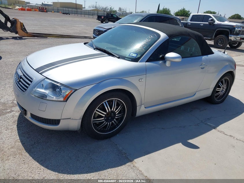 2001 AUDI TT auction photo 2