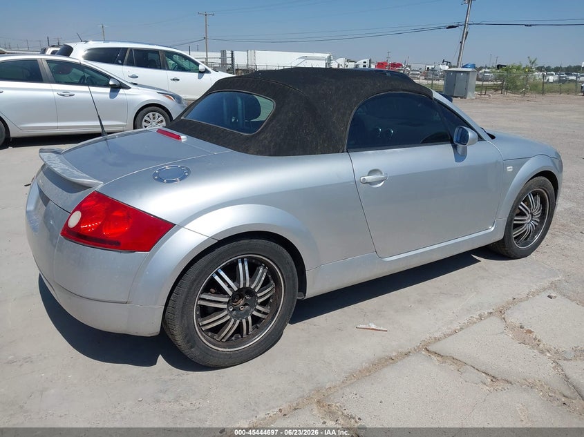 2001 AUDI TT auction photo 4