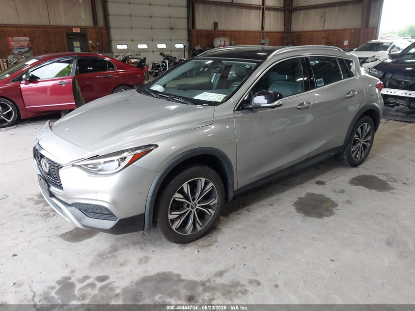 Vin: sjkch5cr1ka011791, lot: 45942813, infiniti qx30 luxe 20192