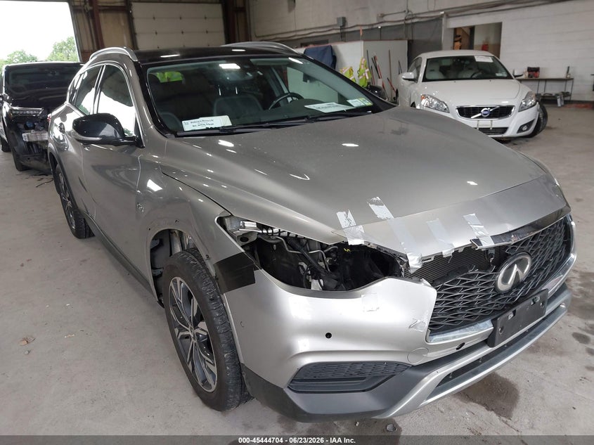 2019 Infiniti Qx30 Luxe VIN: SJKCH5CR1KA011791 Lot: 45444704
