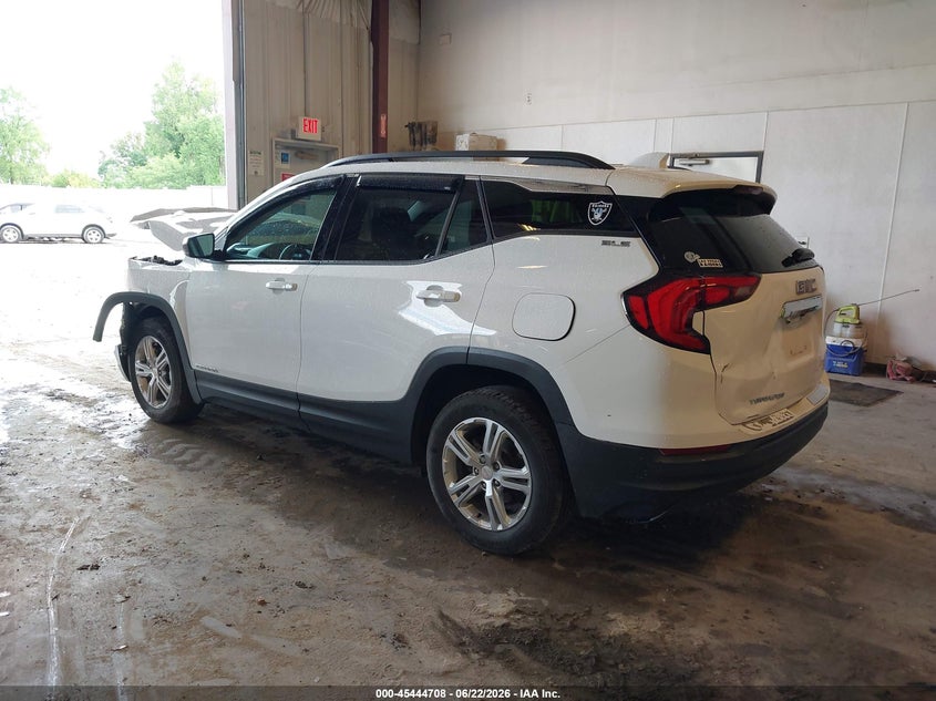 2019 GMC TERRAIN auction photo 3
