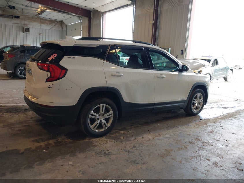 2019 GMC TERRAIN auction photo 4