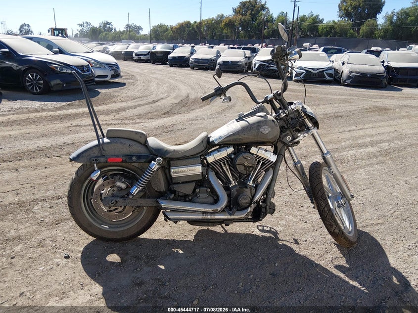 2015 Harley-Davidson Fxdwg Dyna Wide Glide VIN: 1HD1GPM37FC317261 Lot: 45444717