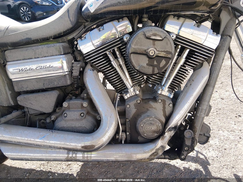 2015 Harley-Davidson Fxdwg Dyna Wide Glide VIN: 1HD1GPM37FC317261 Lot: 45444717