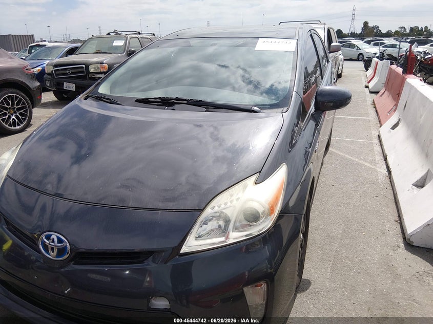 2015 TOYOTA PRIUS HATCHBACK 1.8L I-4 DOHC, VVT, 98HP