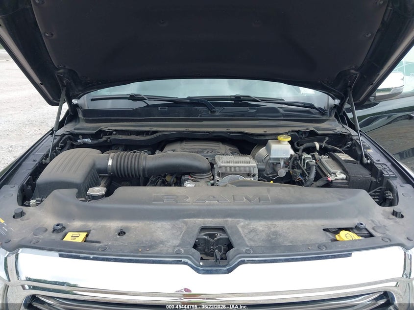 2024 RAM 1500 TRUCK 5.7L V-8 VVT, 395HP