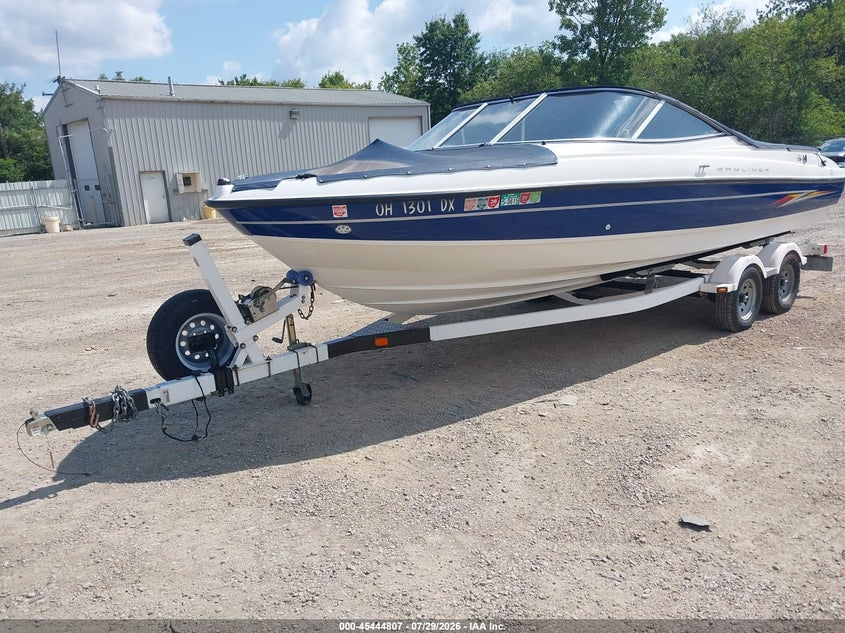 2005 BAYLINER 22' auction photo 2