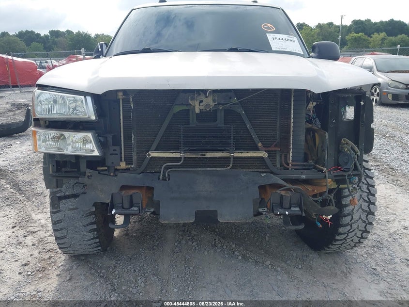 2005 CHEVROLET SILVERADO TRUCK 5.3L V-8 295HP