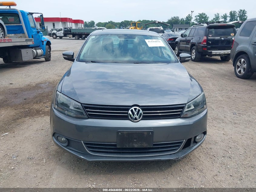 AtlanticExpress - Volkswagen Jetta