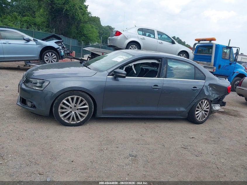 AtlanticExpress - Volkswagen Jetta