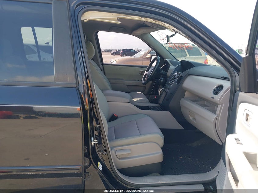 2015 HONDA PILOT auction photo 5