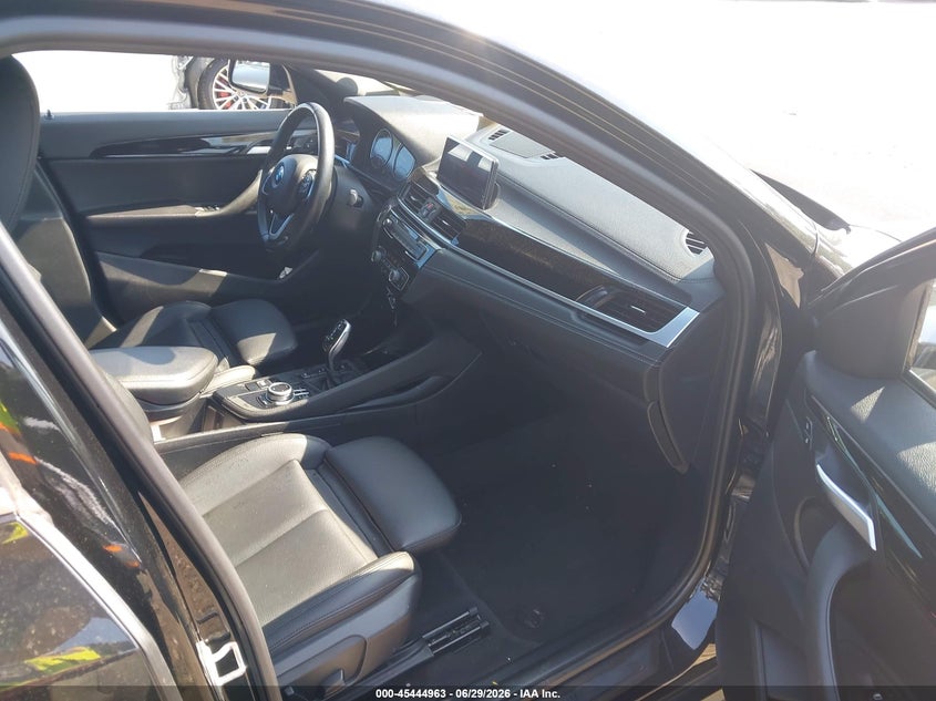 2022 BMW X2 auction photo 5