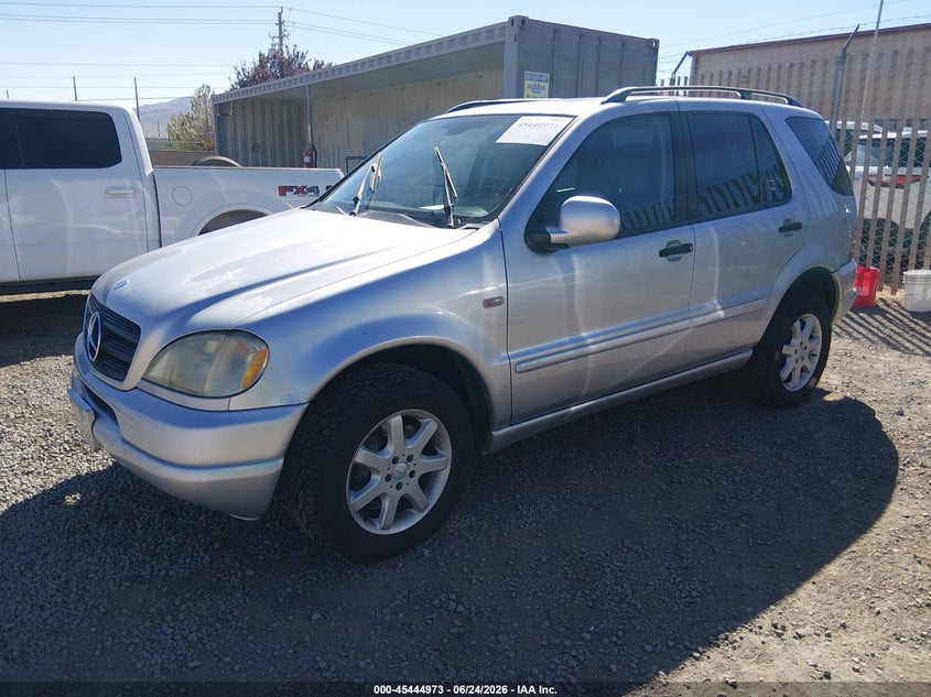 AtlanticExpress - Mercedes-Benz ML-Class