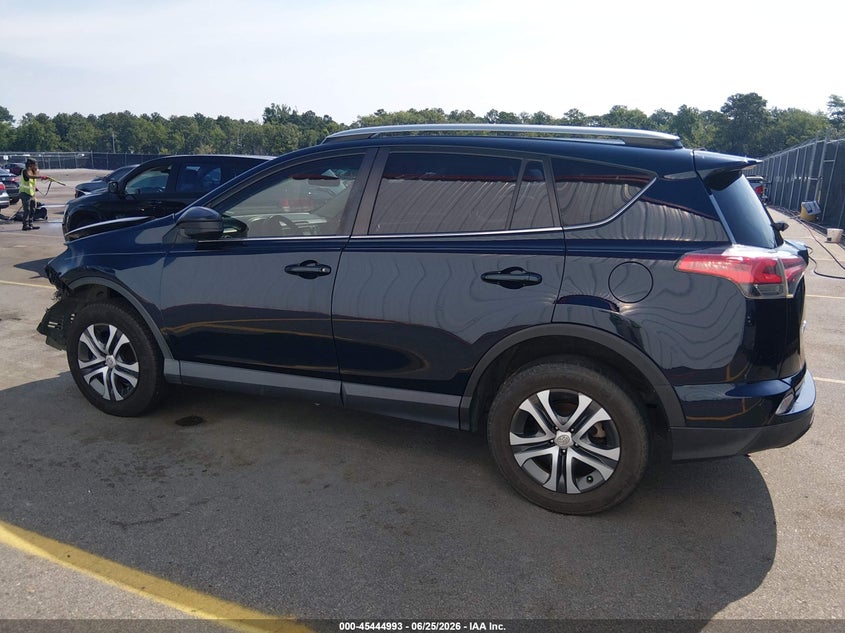 AtlanticExpress - Toyota RAV4