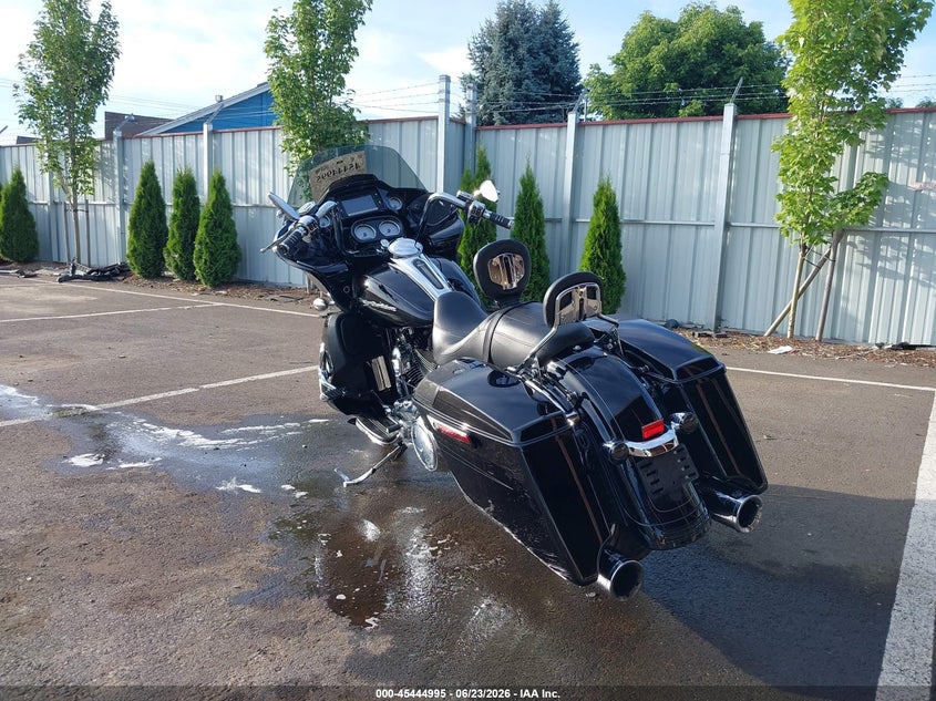 HARLEY-DAVIDSON FLTRXS 2016