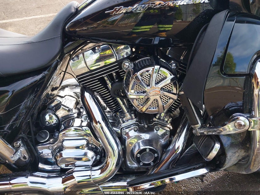 2016 Harley-Davidson Fltrxs Road Glide Special VIN: 1HD1KTM10GB647241 Lot: 45444995