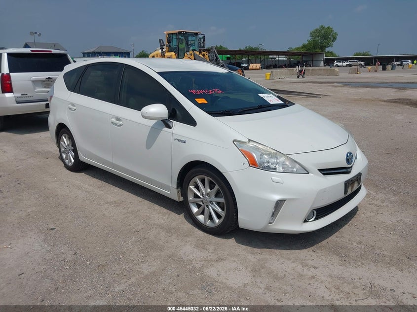 2014 TOYOTA PRIUS V FIVE