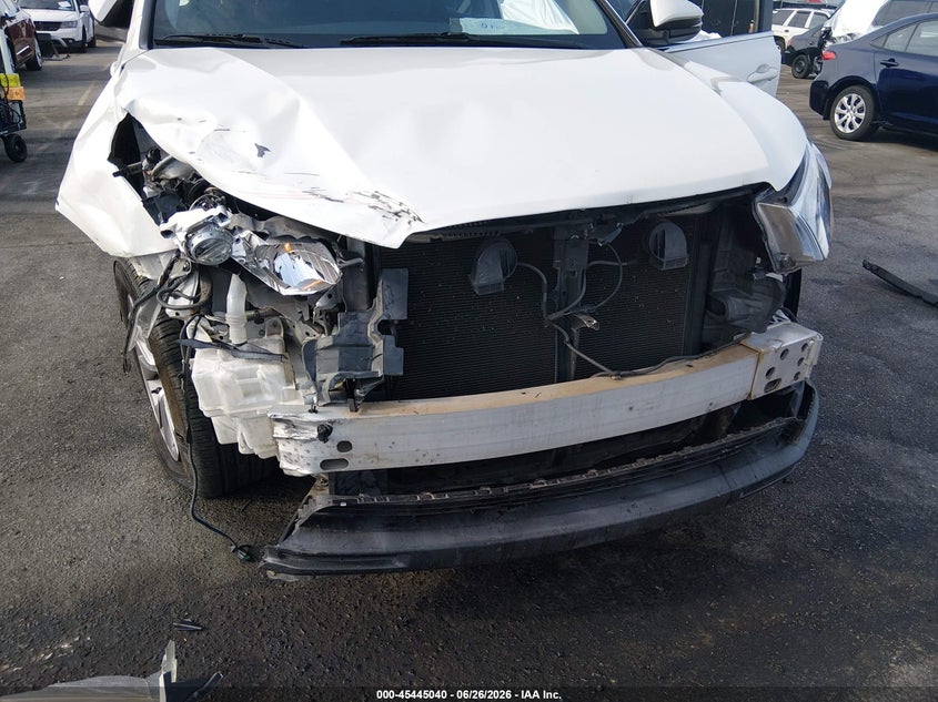 2015 TOYOTA HIGHLANDER auction photo 6