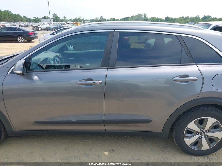 2018 Kia Niro Ex VIN: KNDCE3LC5J5108074 Lot: 45445063