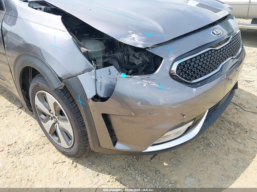 2018 Kia Niro Ex VIN: KNDCE3LC5J5108074 Lot: 45445063