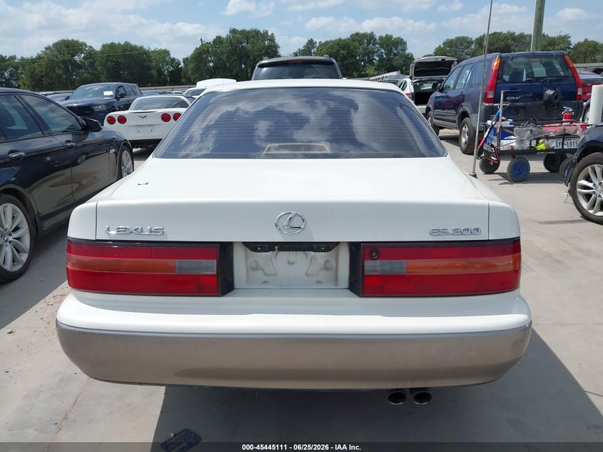 AtlanticExpress - Lexus ES 300