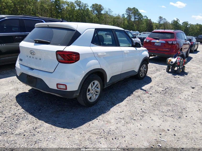 2021 HYUNDAI VENUE auction photo 4