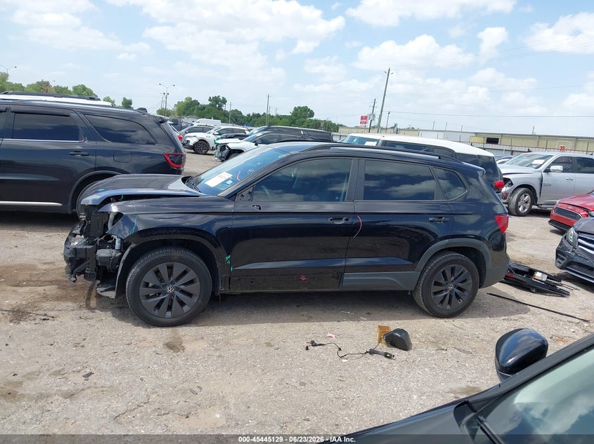 2022 Volkswagen Taos 1.5T S VIN: 3VVCX7B24NM023416 Lot: 45445129