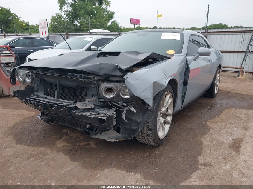 Vin: 2c3cdzbt0lh231238, lot: 45943311, dodge challenger r/t 50th anniversary 20202