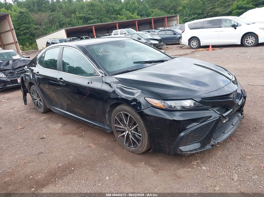 TOYOTA CAMRY SE 2021