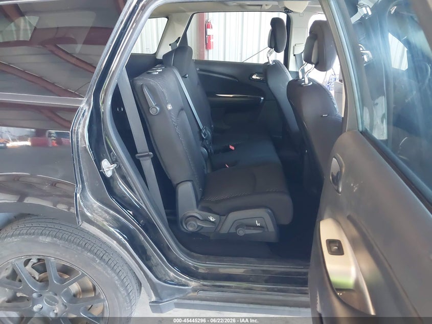 2014 DODGE JOURNEY auction photo 8