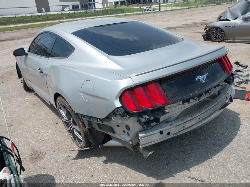 FORD MUSTANG - zdjęcie 3