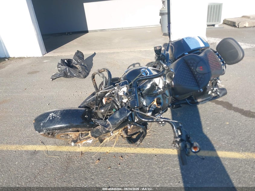 2018 HARLEY-DAVIDSON FLHRXS auction photo 2