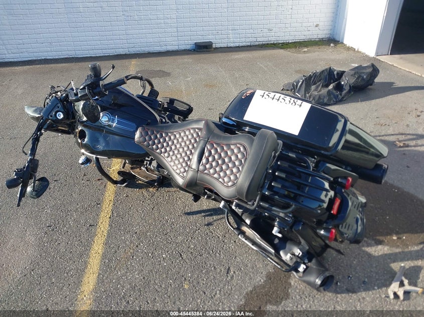 2018 HARLEY-DAVIDSON FLHRXS auction photo 3