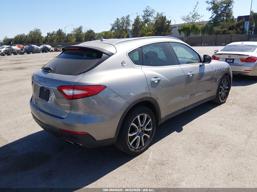 2017 MASERATI LEVANTE — zdjęcie 4