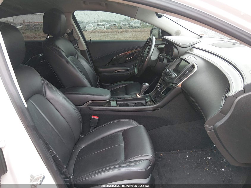 2014 BUICK LACROSSE auction photo 5