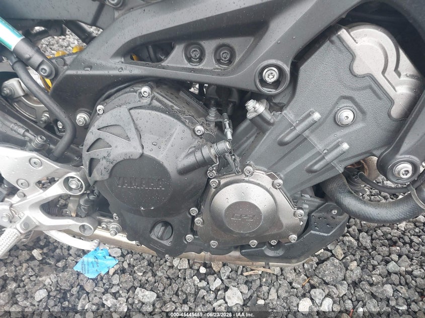 2015 Yamaha Fz09 VIN: JYARN33E1FA007345 Lot: 45445459